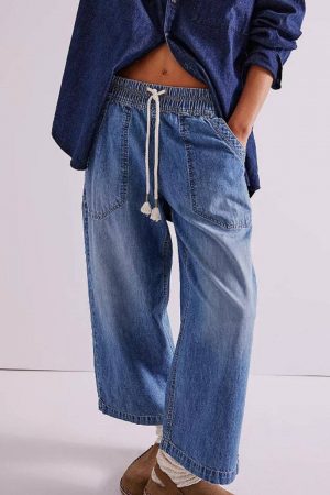 Linda Midi Rise Waist Straight Jeans