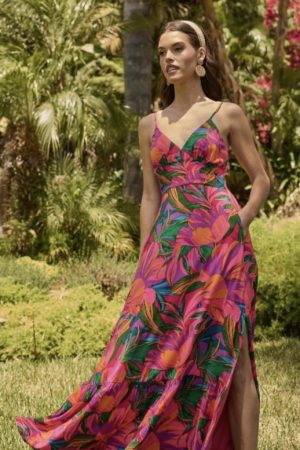 Yelena Maxi