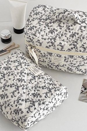 Daphne floral makeup bag