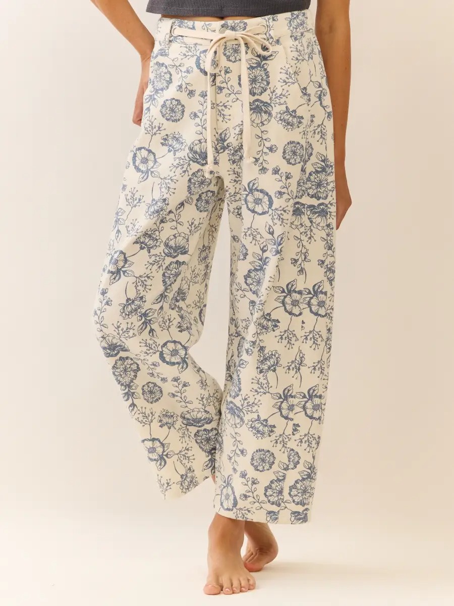 Ella Floral Printed Cropped Straight-Leg Pant